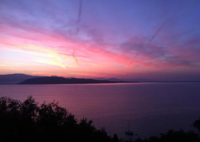 Maria Corfu Loustri
