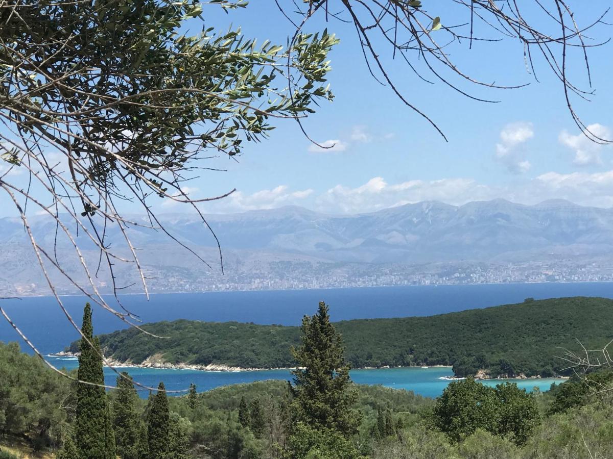 Maria Corfu Loustri Gimari